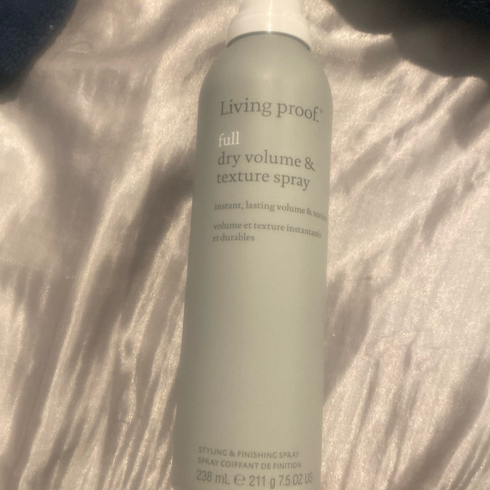 Dry volume & texture spray